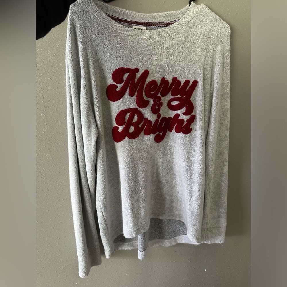 Greyish-White “Merry and Bright” Longsleeve Crewneck Shirt. Size Medium.